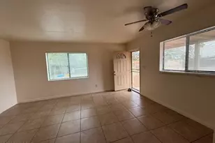 4536 E 18th St, Tucson, AZ 85711 - Photo 2