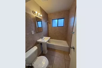 4536 E 18th Street, Tucson, AZ 85711 - Photo 6