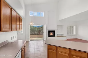 725 S Smokey Mountains Rd, Tucson, AZ 85748 - Photo 16