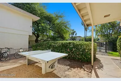 101 E University Boulevard #APT 1, Tucson, AZ 85705 - Photo 16