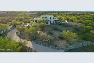 7800 S Avenida Catrina, Tucson, AZ 85747 - Photo 2
