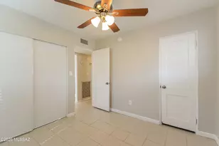 4649 E 14th St, Tucson, AZ 85711 - Photo 12