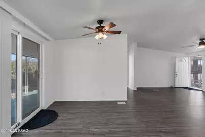 11988 S Cienega Ridge Place, Vail, AZ 85641 - Photo 10