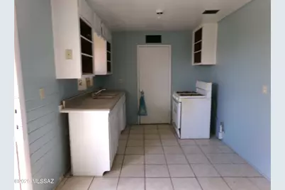 704 N Flagstaff Avenue, Willcox, AZ 85643 - Photo 8