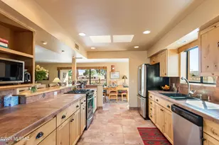 1300 N Placita Parasol, Green Valley, AZ 85614 - Photo 10