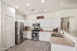 398 E Camino Rancho Seco, Sahuarita, AZ 85629 - Photo 8