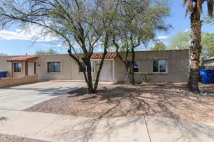 6759 E Hawk Dr, Tucson, AZ 85730 - Photo 16