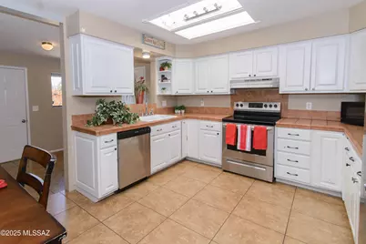 6759 E Hawk Drive, Tucson, AZ 85730 - Photo 4