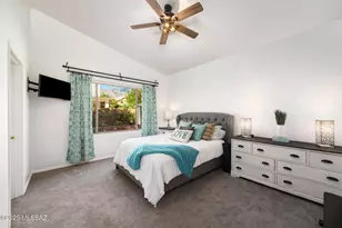 7589 E Via Los Arbustos, Tucson, AZ 85750 - Photo 8