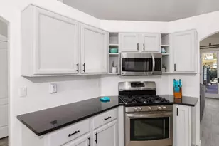 7589 E Via Los Arbustos, Tucson, AZ 85750 - Photo 6