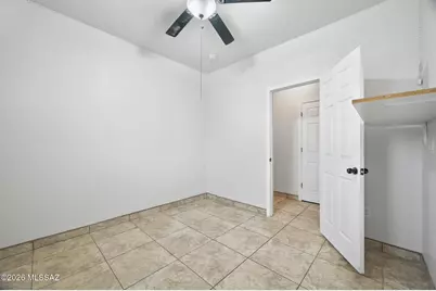 12084 W Makenna Lane, Marana, AZ 85653 - Photo 12