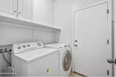 12084 W Makenna Lane, Marana, AZ 85653 - Photo 18