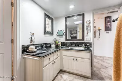 657 S Placita Del Desierto, Green Valley, AZ 85614 - Photo 24