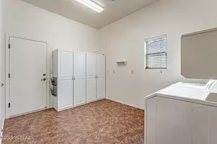 267 N Via La Castellana, Green Valley, AZ 85614 - Photo 46