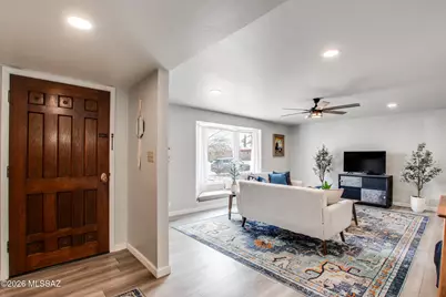2124 S Oak Park Drive, Tucson, AZ 85710 - Photo 4