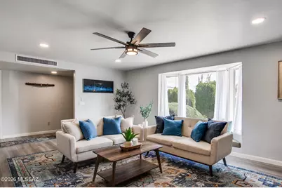 2124 S Oak Park Drive, Tucson, AZ 85710 - Photo 6