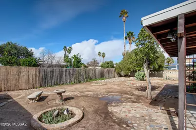 2124 S Oak Park Drive, Tucson, AZ 85710 - Photo 30