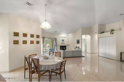 778 E Josephine Canyon Drive, Green Valley, AZ 85614 - Photo 10