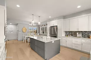 901 E Camino Corrida, Oro Valley, AZ 85704 - Photo 12