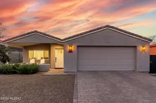 220 S Vozack Ln, Tucson, AZ 85748 - Photo 1