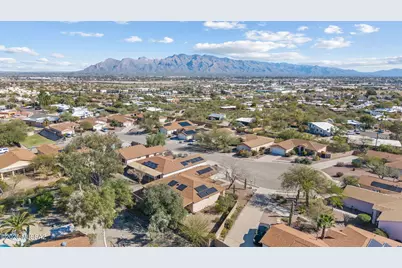 2313 W Horseshoe Place, Tucson, AZ 85745 - Photo 32