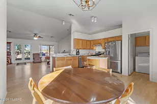 2313 W Horseshoe Pl, Tucson, AZ 85745 - Photo 12