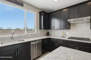 249 N Pecan Canyon Ln, Sahuarita, AZ 85629 - Photo 14