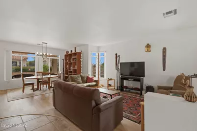 14700 N Flagstone Drive, Oro Valley, AZ 85755 - Photo 4