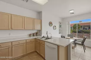 14700 N Flagstone Dr, Oro Valley, AZ 85755 - Photo 12