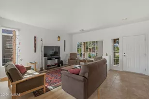 14700 N Flagstone Dr, Oro Valley, AZ 85755 - Photo 8