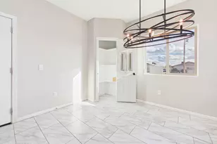 31 E Elm St, Tucson, AZ 85705 - Photo 6