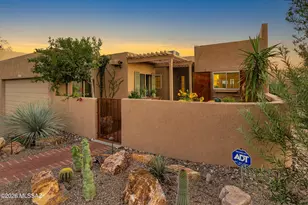 6524 N Foothills Dr, Tucson, AZ 85718 - Photo 2