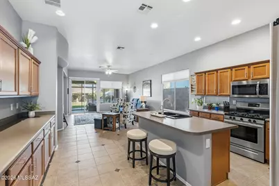 10043 E Denver Hill Drive, Tucson, AZ 85748 - Photo 10