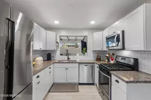 316 E Lester St, Tucson, AZ 85705 - Photo 10