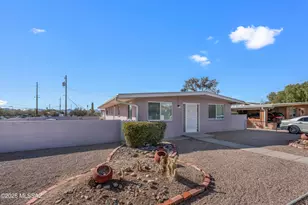 3201 N Olsen Ave, Tucson, AZ 85719 - Photo 2
