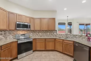 8029 W Tree Frog Trail, Tucson, AZ 85735 - Photo 10