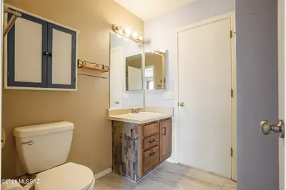 5596 S Monrovia Avenue, Tucson, AZ 85706 - Photo 18