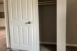 210/212 W Blacklidge Dr, Tucson, AZ 85705 - Photo 6