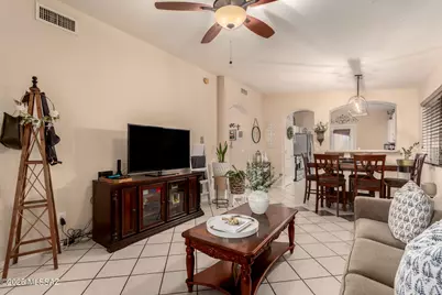 3270 Kennedy Parks Hills Place, Tucson, AZ 85713 - Photo 8