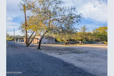 230 N Warren Avenue, Tucson, AZ 85719 - Photo 32