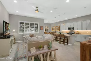 13121 N Humphreys Peak Dr, Oro Valley, AZ 85755 - Photo 6