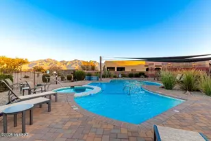 13121 N Humphreys Peak Dr, Oro Valley, AZ 85755 - Photo 34