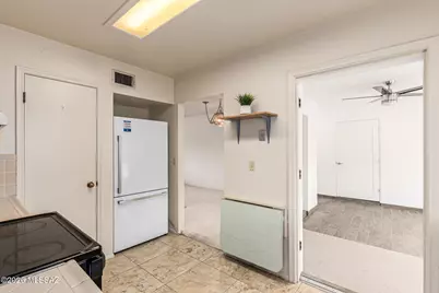 130 E Los Arcos, Green Valley, AZ 85614 - Photo 10