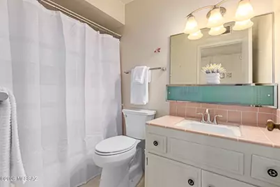 130 E Los Arcos, Green Valley, AZ 85614 - Photo 16