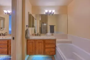 2721 E Brewer Dr, Sierra Vista, AZ 85650 - Photo 18