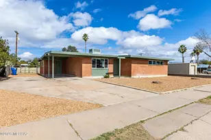 7259 E Eastview Dr, Tucson, AZ 85710 - Photo 2