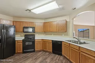 5556 S Desert Redbud Dr, Tucson, AZ 85757 - Photo 28