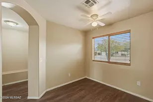 5556 S Desert Redbud Dr, Tucson, AZ 85757 - Photo 26