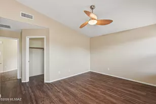 5556 S Desert Redbud Dr, Tucson, AZ 85757 - Photo 18