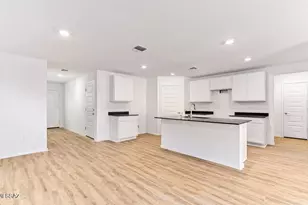 6203 E Campolina Trl, Tucson, AZ 85756 - Photo 8